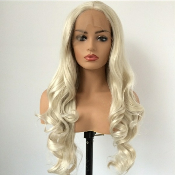 Blonde Beauty LaceFront Wig 22-26 inches!!